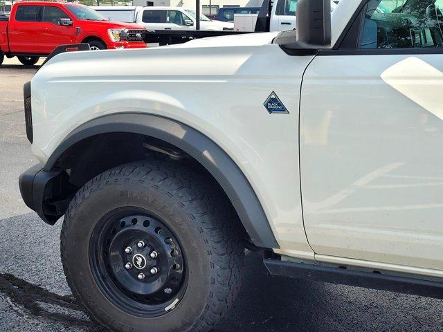Photo of 2022 Oxford White Ford Bronco