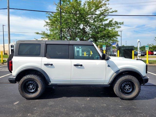 Photo of 2022 Oxford White Ford Bronco