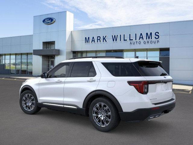Photo of 2025 Space White Metallic Ford Explorer