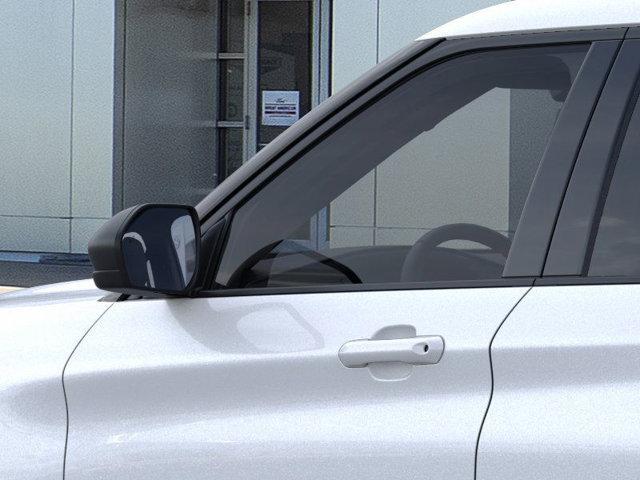Photo of 2025 Space White Metallic Ford Explorer