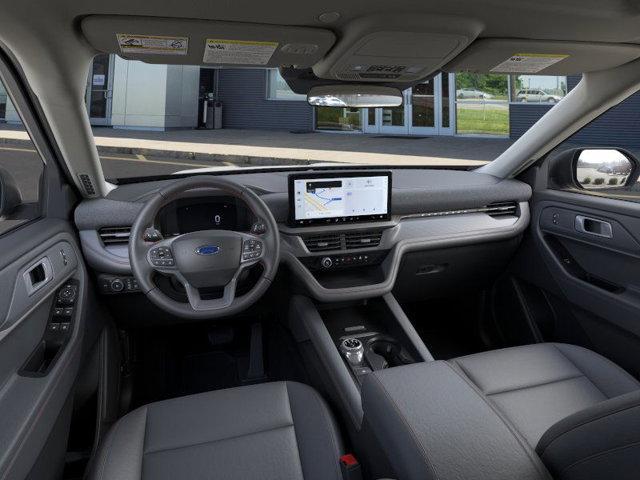Photo of 2025 Space White Metallic Ford Explorer
