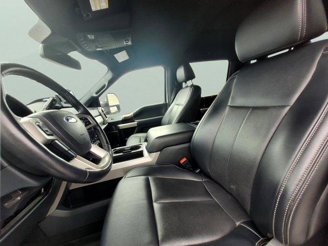 Photo of 2022 Oxford White Ford F-250