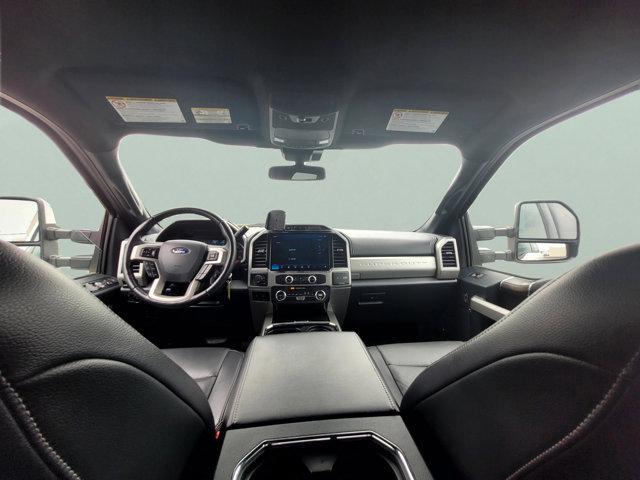 Photo of 2022 Oxford White Ford F-250