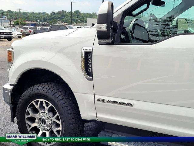 Photo of 2022 Oxford White Ford F-250