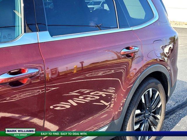 Photo of 2024 Red Kia Telluride