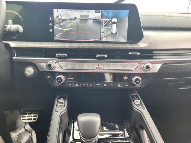 Photo of 2024 Red Kia Telluride