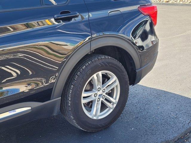 Photo of 2022 Agate Black Metallic Ford Explorer