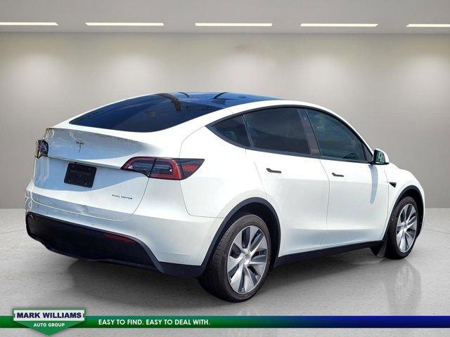 Photo of 2022 Pearl White Multi Tesla Model Y