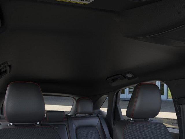 Photo of 2025 Star White Ford Escape