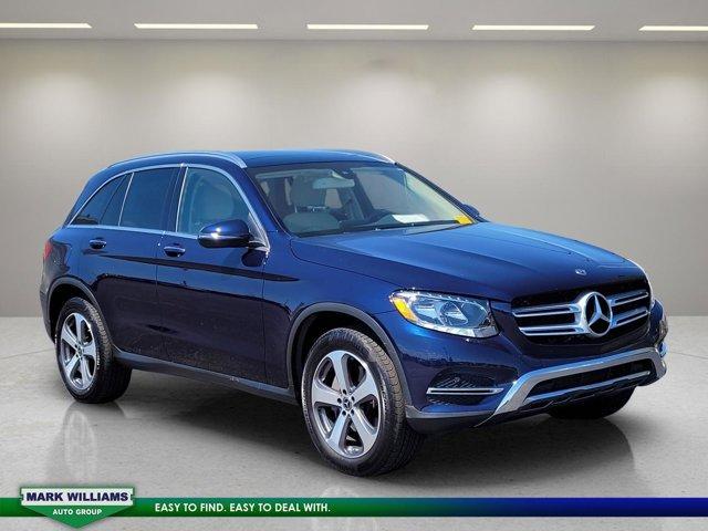 Photo of 2018 Lunar Blue Metallic Mercedes-Benz GLC 300