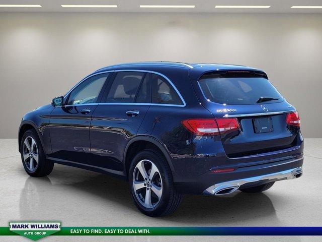 Photo of 2018 Lunar Blue Metallic Mercedes-Benz GLC 300