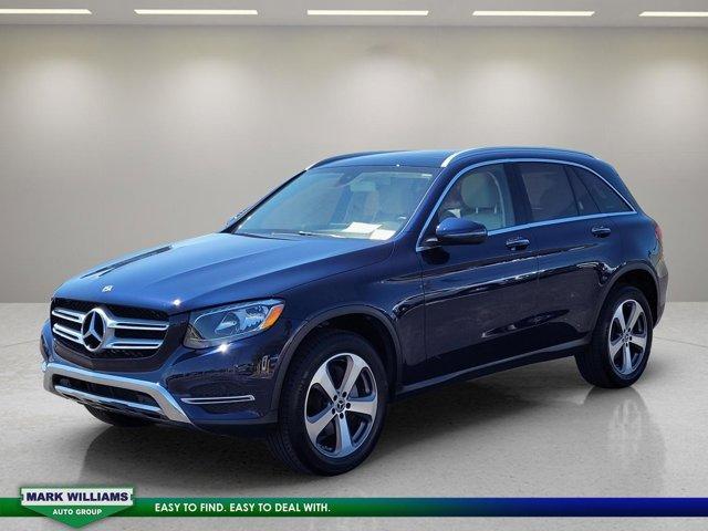 Photo of 2018 Lunar Blue Metallic Mercedes-Benz GLC 300