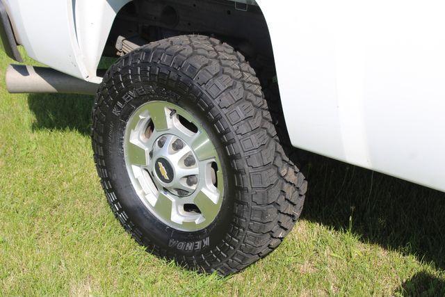 Photo of 2013 Summit White Chevrolet Silverado 2500
