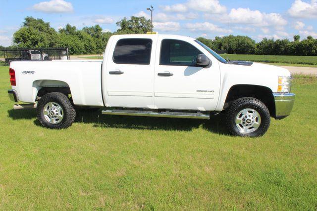 Photo of 2013 Summit White Chevrolet Silverado 2500