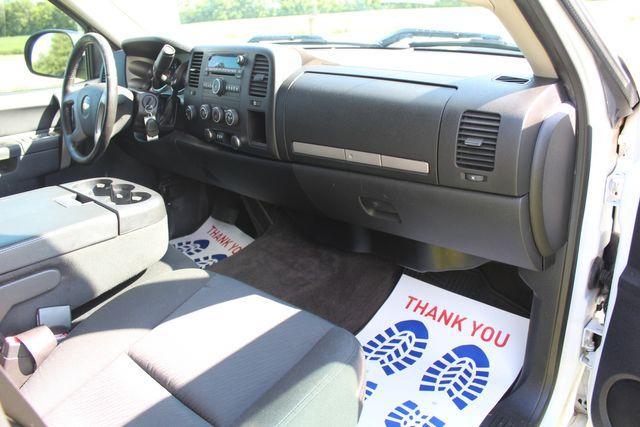 Photo of 2013 Summit White Chevrolet Silverado 2500