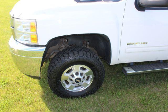 Photo of 2013 Summit White Chevrolet Silverado 2500