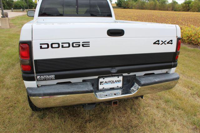 Photo of 2001 Bright White Clearcoat Dodge Ram 2500
