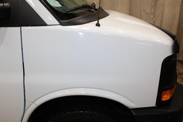 Photo of 2014 Summit White Chevrolet Express 3500
