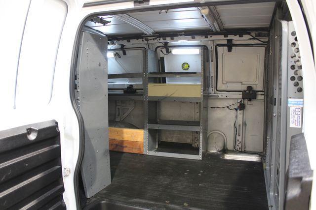 Photo of 2014 Summit White Chevrolet Express 3500