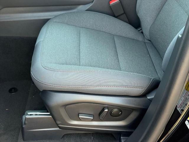 Photo of 2025 Agate Black Metallic Ford Explorer
