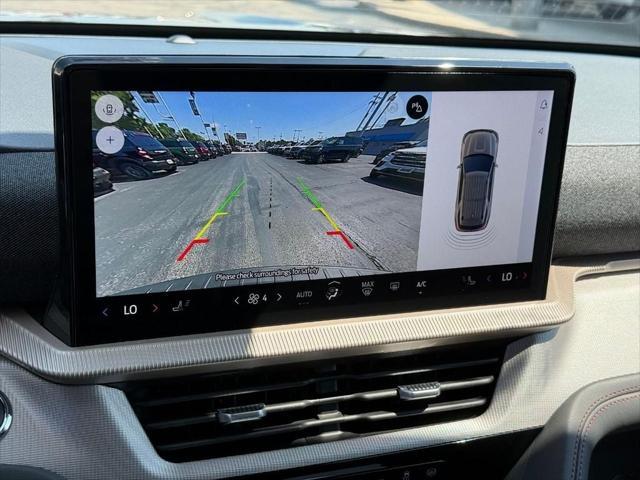 Photo of 2025 Agate Black Metallic Ford Explorer
