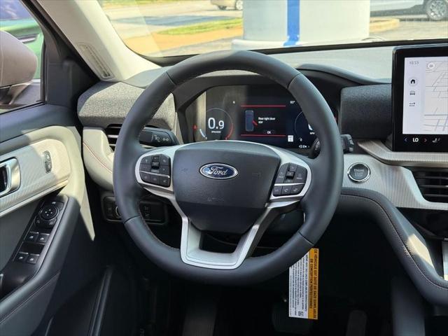 Photo of 2025 Agate Black Metallic Ford Explorer