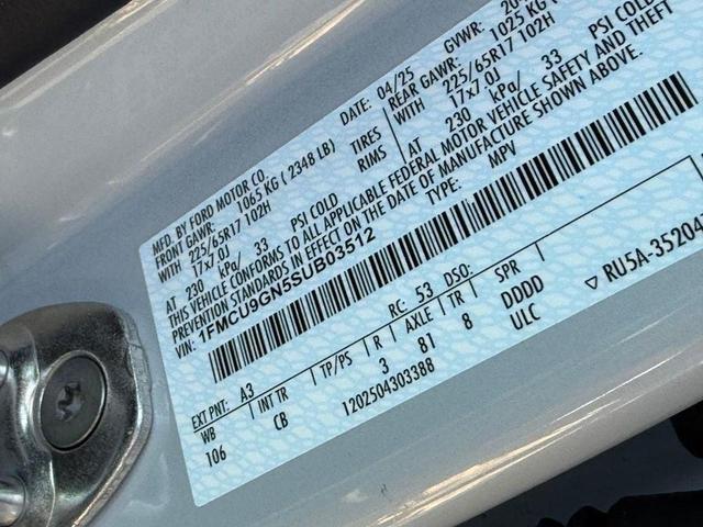 Photo of 2025 Space Silver Metallic Ford Escape