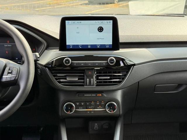 Photo of 2025 Agate Black Metallic Ford Escape