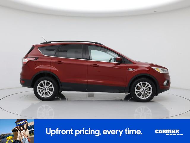 Photo of 2017 Red Ford Escape