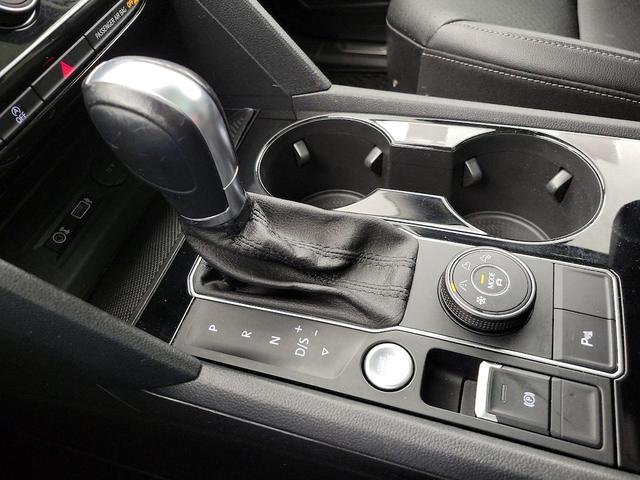 Photo of 2019 White Volkswagen Atlas