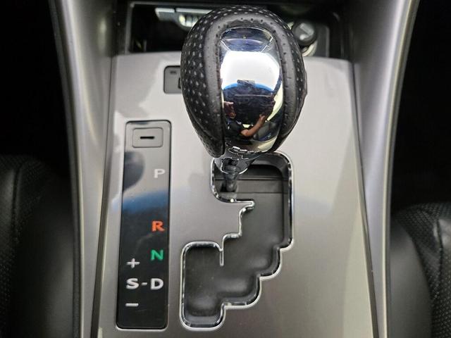 Photo of 2015 White Lexus IS 250