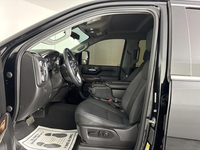 Photo of 2021 Onyx Black GMC Sierra 2500