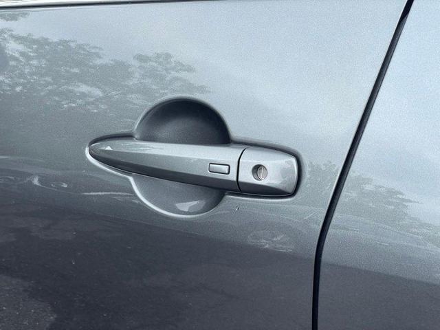 Photo of 2025 Gun Metallic Nissan Sentra