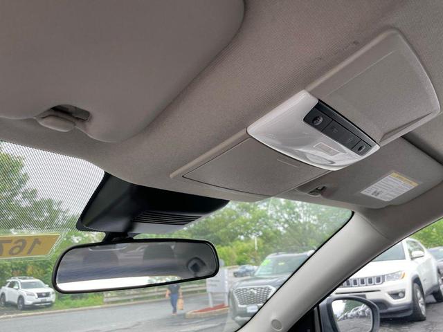 Photo of 2025 Gun Metallic Nissan Sentra