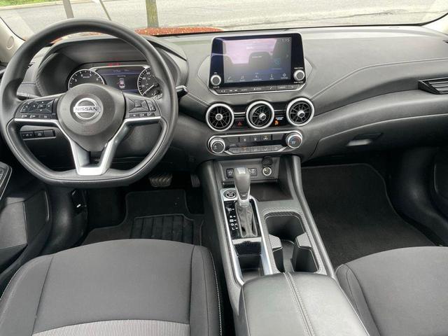 Photo of 2025 Gun Metallic Nissan Sentra