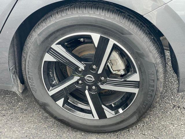 Photo of 2025 Gun Metallic Nissan Sentra