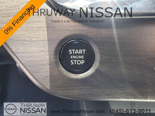 Photo of 2025 Everest White P Nissan Murano