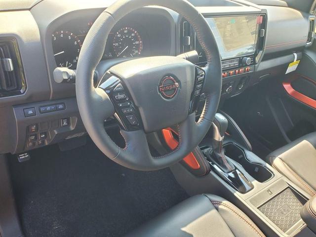 Photo of 2025 Bluestone Pearl Nissan Frontier