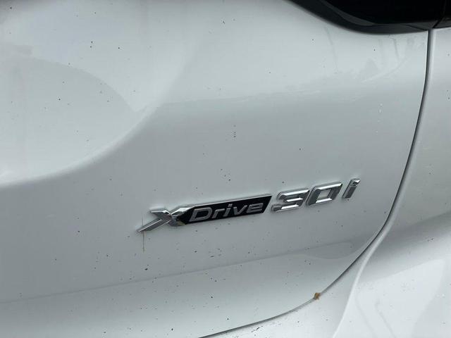 Photo of 2023 Alpine White BMW X3
