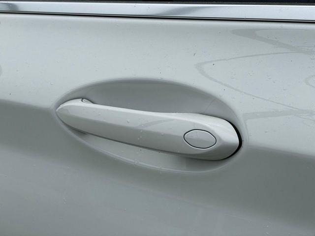 Photo of 2023 Alpine White BMW X3