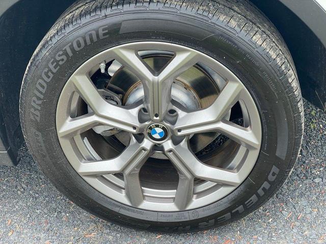 Photo of 2023 Alpine White BMW X3