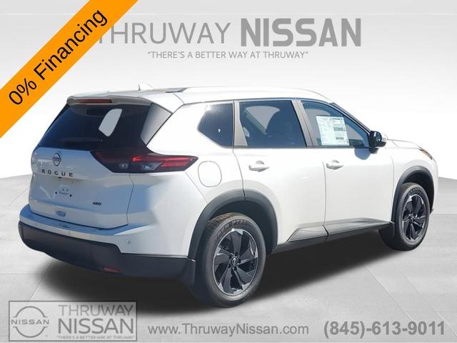 Photo of 2025 Everest White P Nissan Rogue