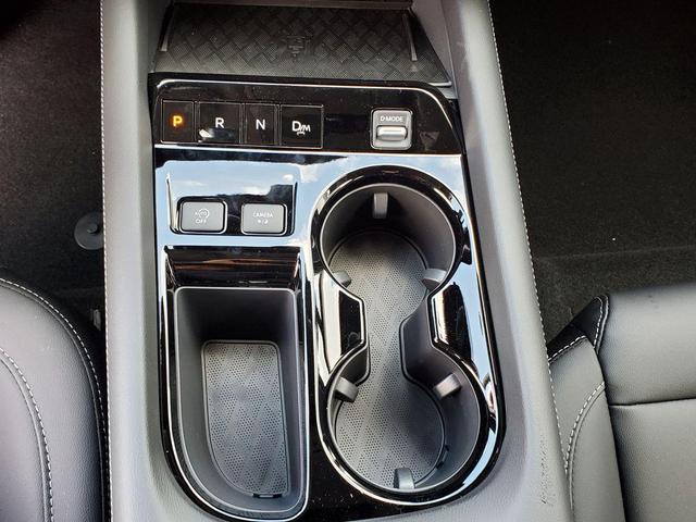 Photo of 2025 Black Nissan Murano