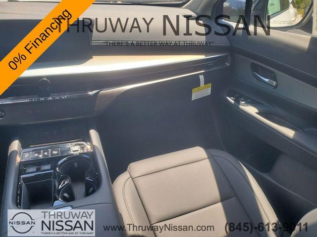 Photo of 2025 Everest White P Nissan Murano