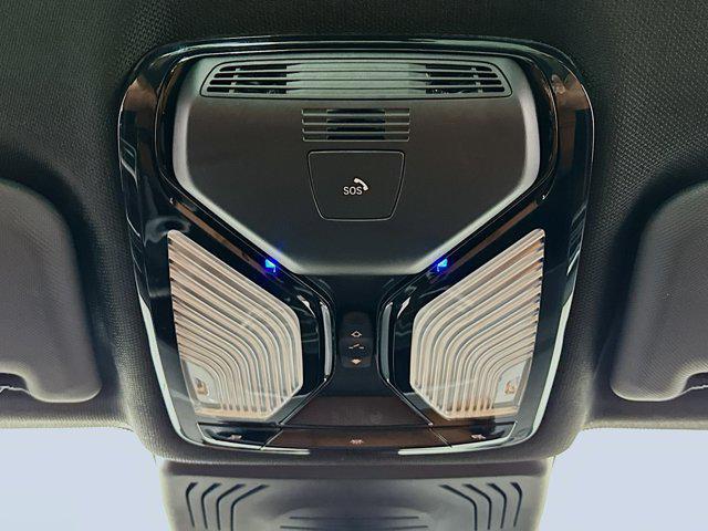 Photo of 2022 Alpine White BMW X3
