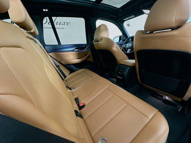 Photo of 2022 Alpine White BMW X3