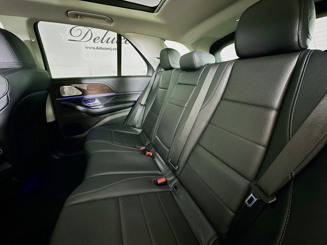 Photo of 2024 Obsidian Black Metallic Mercedes-Benz GLE 450 Plug-In Hybrid