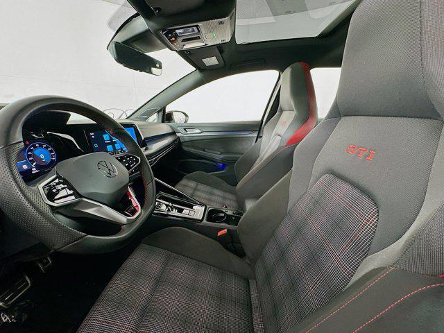 Photo of 2024 Deep Black Pearl Volkswagen Golf GTI