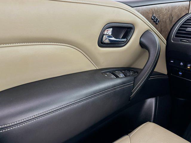 Photo of 2023 Moonstone White INFINITI QX80
