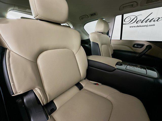 Photo of 2023 Moonstone White INFINITI QX80